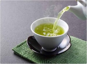 چای سبز و تاثیر آن بر تسکین آفتاب سوختگی